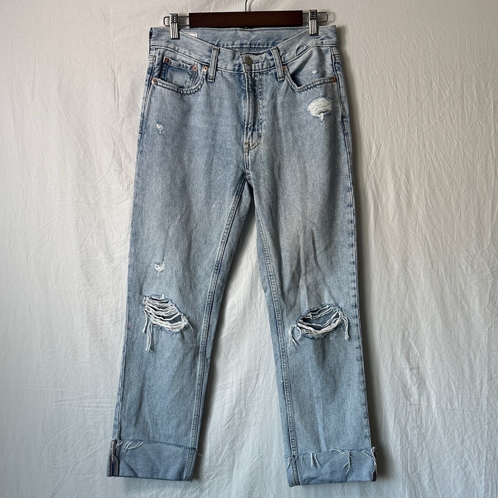 GAP Relaxed Light Blue Jeans